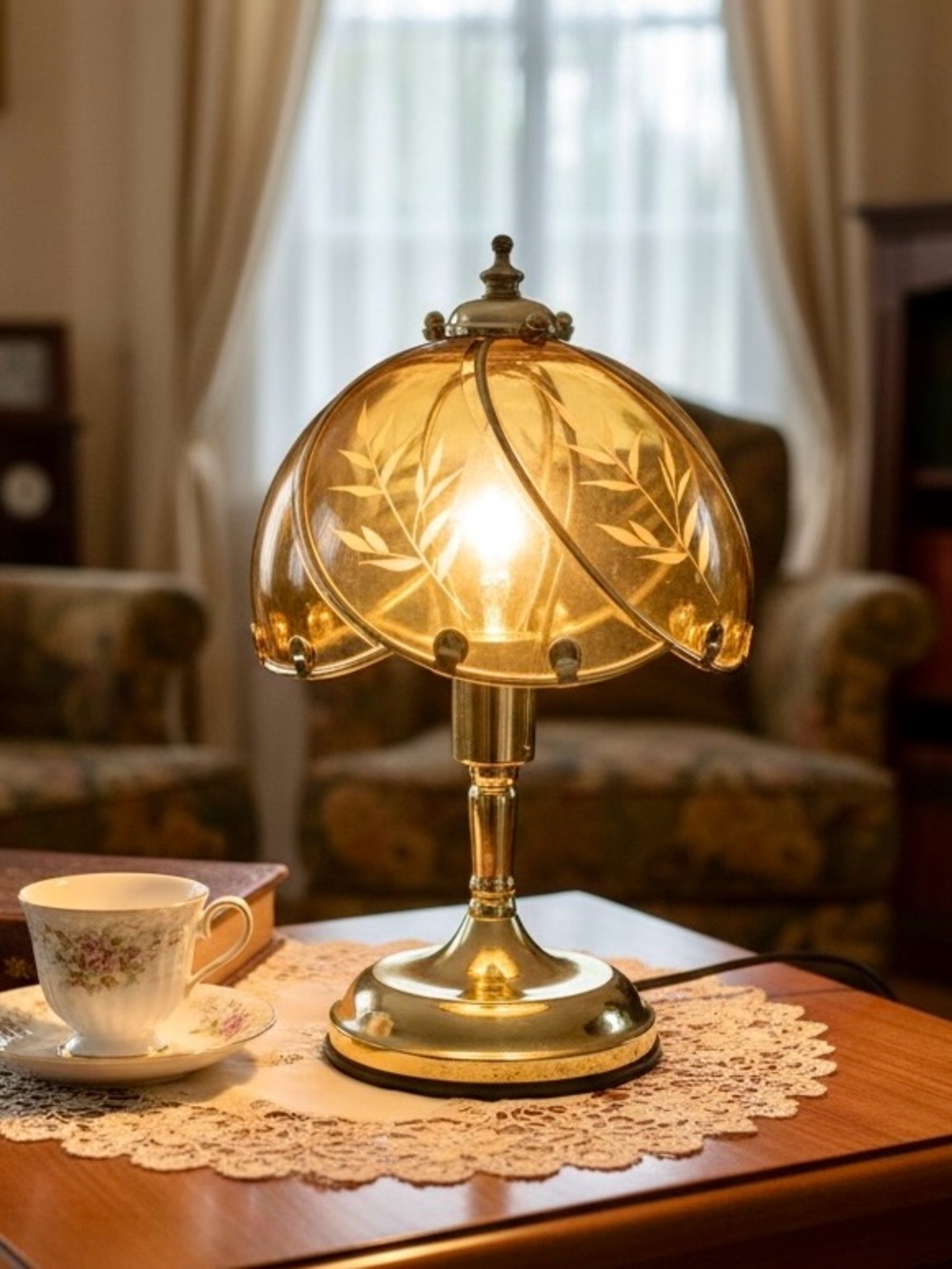 Vintage Touch Lamp Floral Wheat Brass Glass 3 Way Swoop 6 Panel 80's